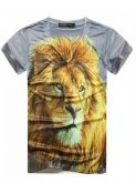 Camiseta estampa de leão